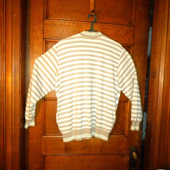 Gorgeous Sweater by *** SG KNITS *** - Picture 2 of 3